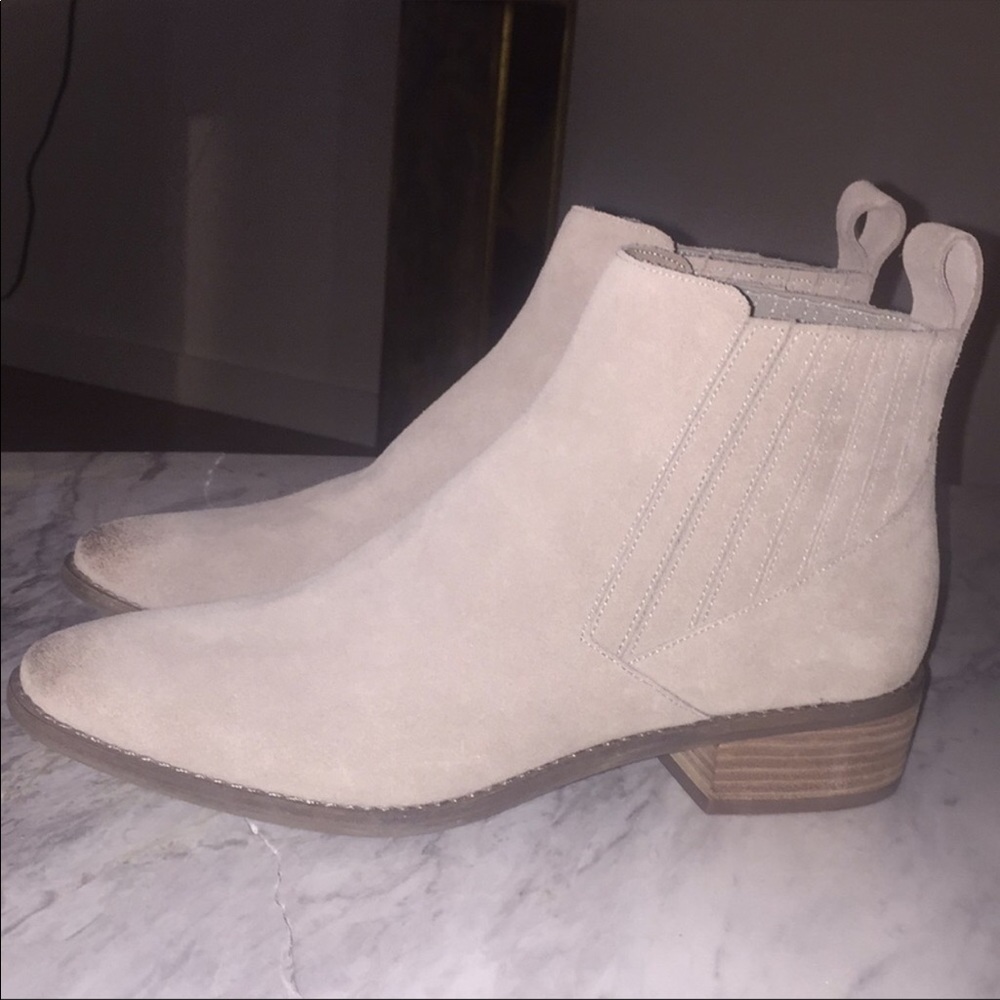 Dolce Vita Chelsea Bootie